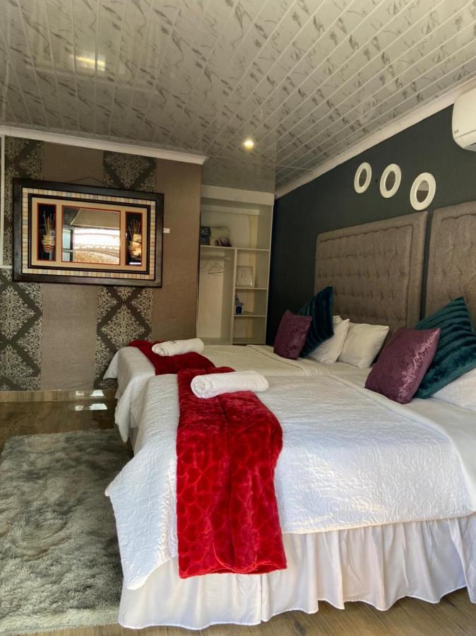 Nsuku Bed And Breakfast Thulamahashi 外观 照片